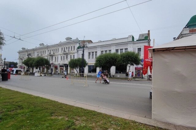    В марафоне принимали участие все желающие, даже мамы с детьми. Фото:  АиФ/ Хомицкая Евгения