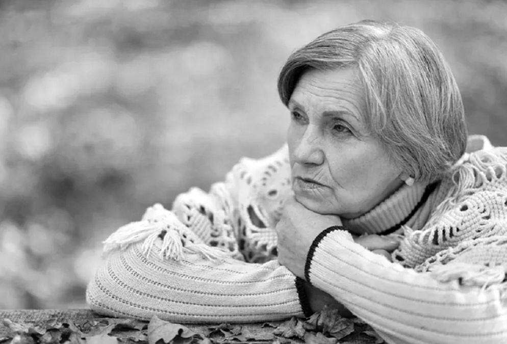 Изображение со страницы https://cvam.ru/pozhilaya-zhenschikartinki