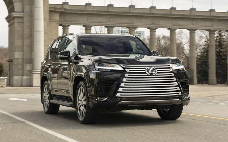    Lexus LX 2024