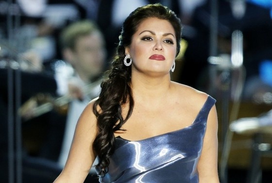    Анна Нетребко