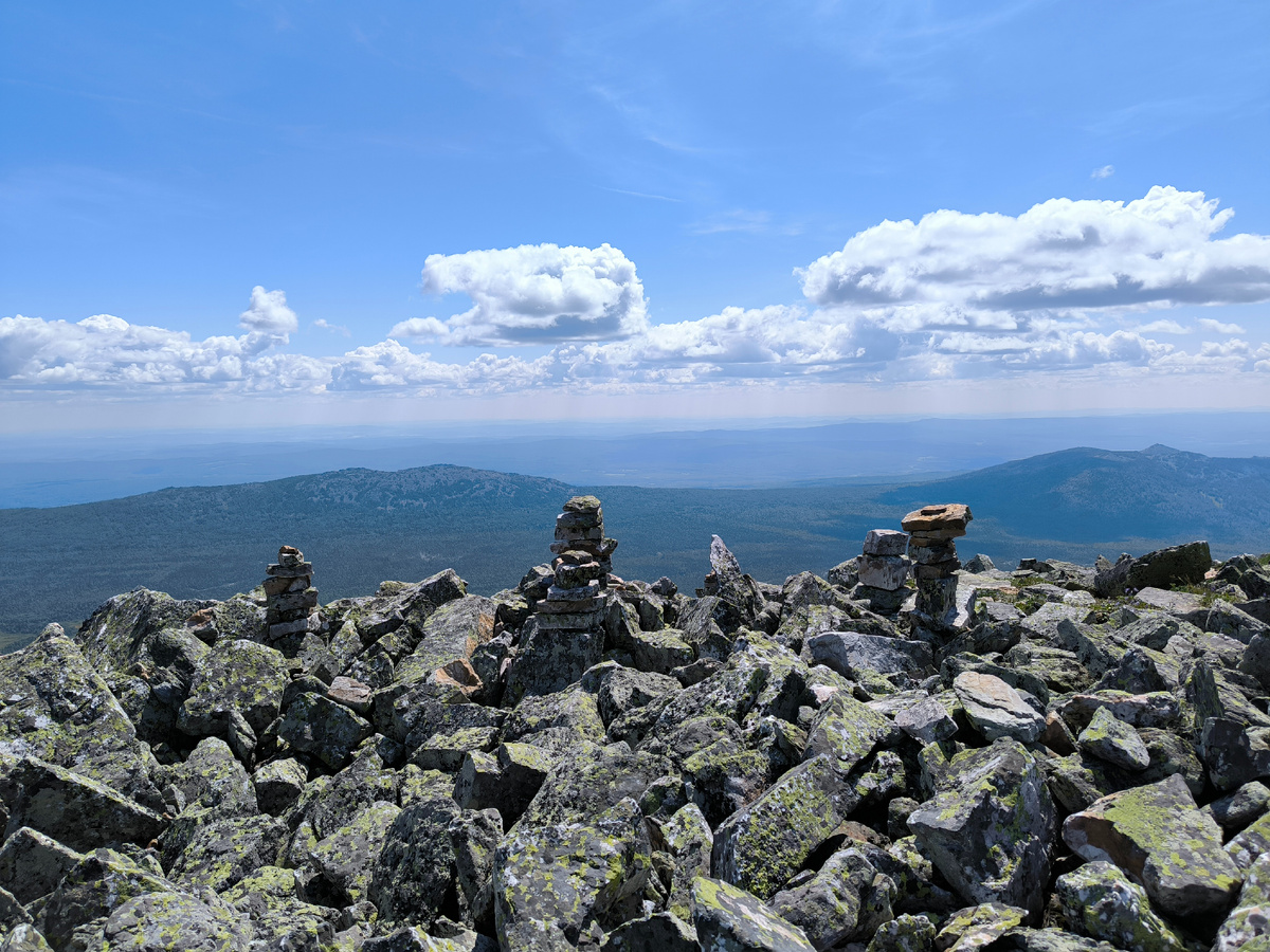 На вершине горы Б.Иремель