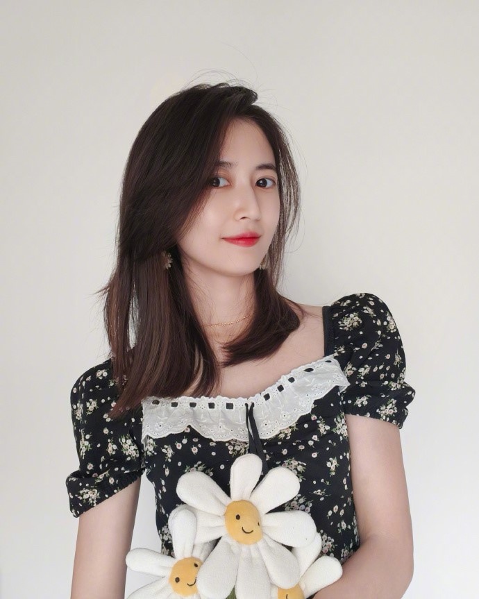 Актриса Чэнь Юйци