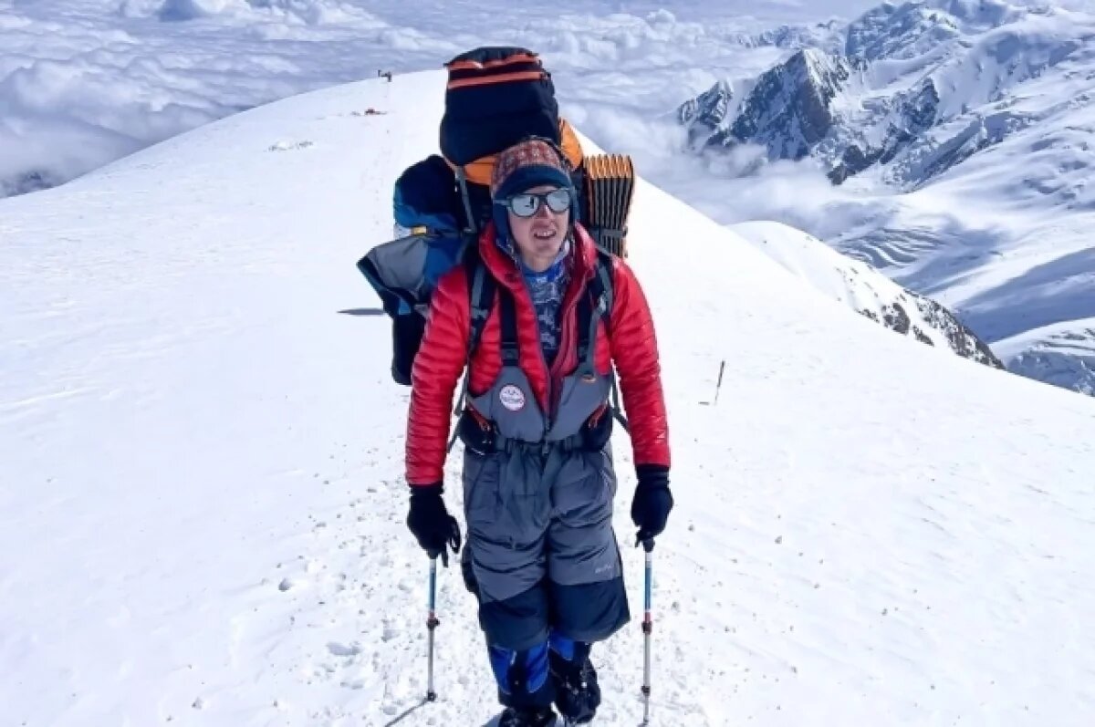    Сейчас Иван восстаналивается после тяжёлого похода и набирается сил на следующие подвиги.