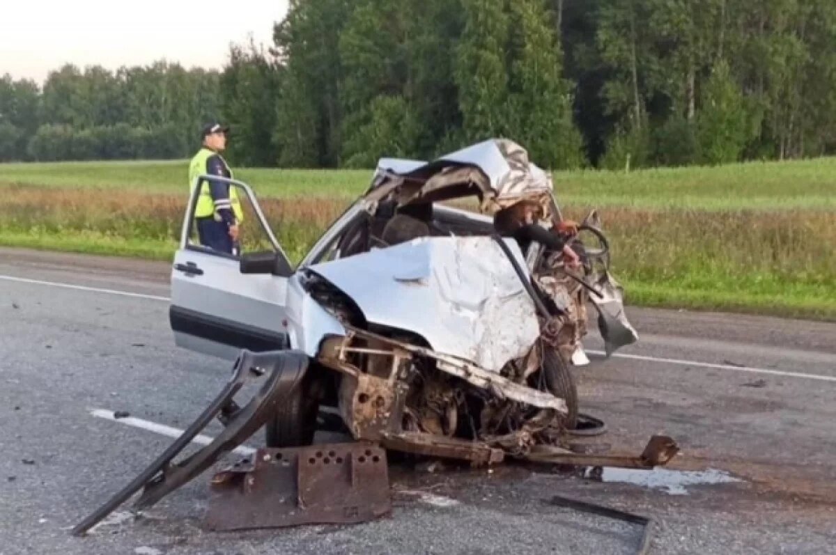    Три человека погибли и один пострадал в ДТП на встречке в Красноярском крае