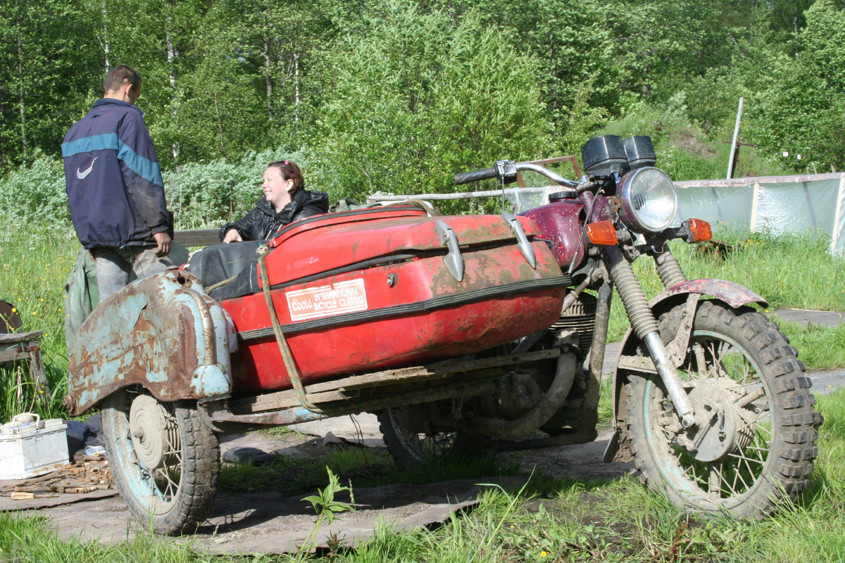 "Пепелац" - люлька привязана веревкой