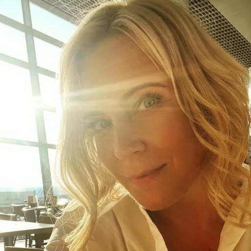     Сегодня родились Мария Куликова и Меган Маркл