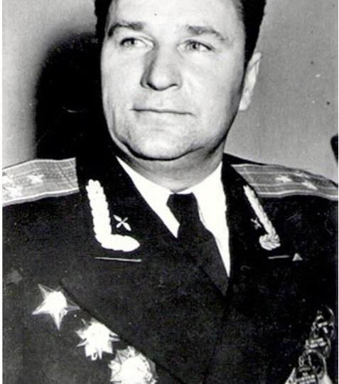 Один из лучших советских летчиков так и не был в годы войны удостоен звания Героя Советского Союза