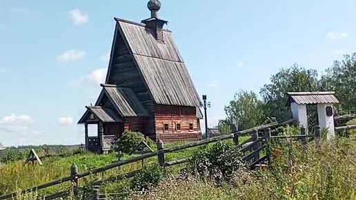 Плëс. Гора Левитана. Воскресенская церковь и Петро-Павловское кладбище