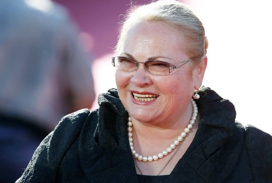    Нина Усатова