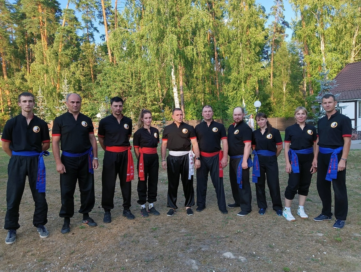 Часть тренерского состава Хонг За Куен России 