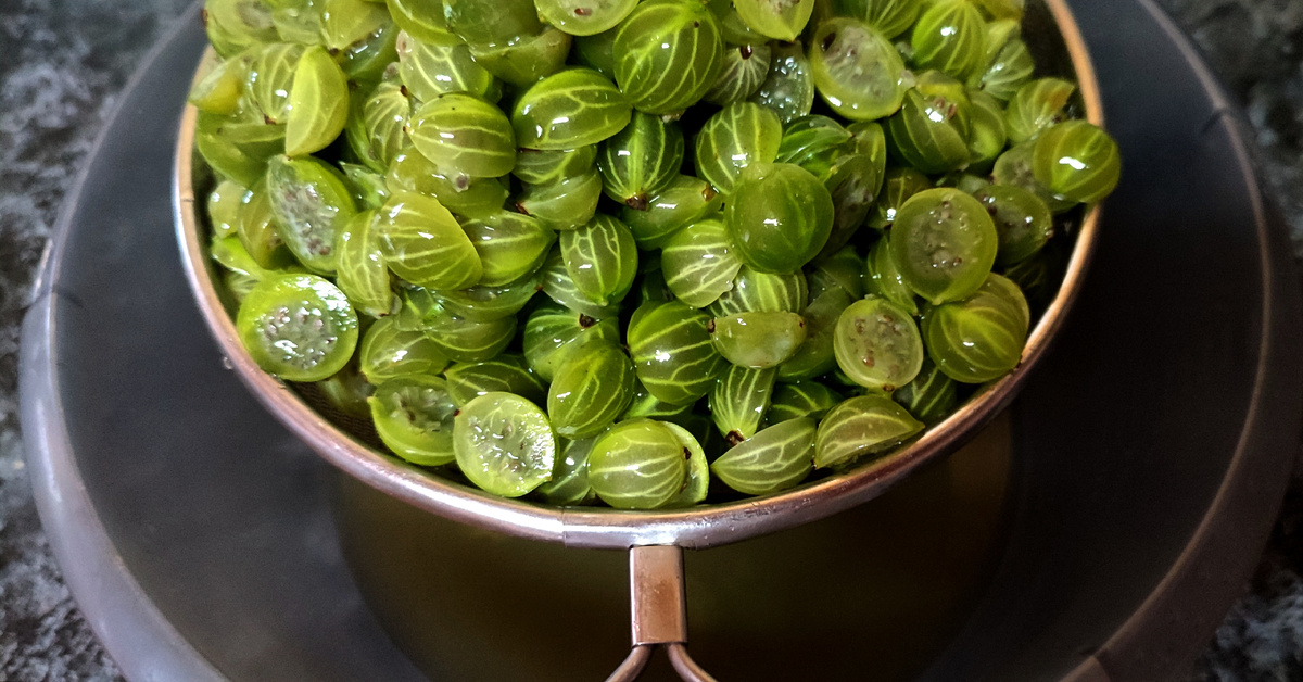 На этом этапе ягода не потеряла свою форму и цвет