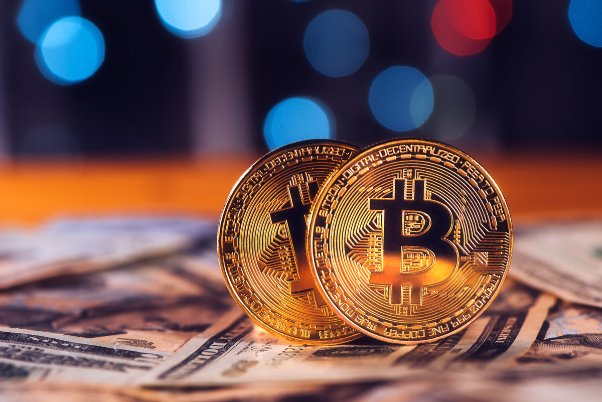 Биткоин самая первая и дорогая криптовалюта