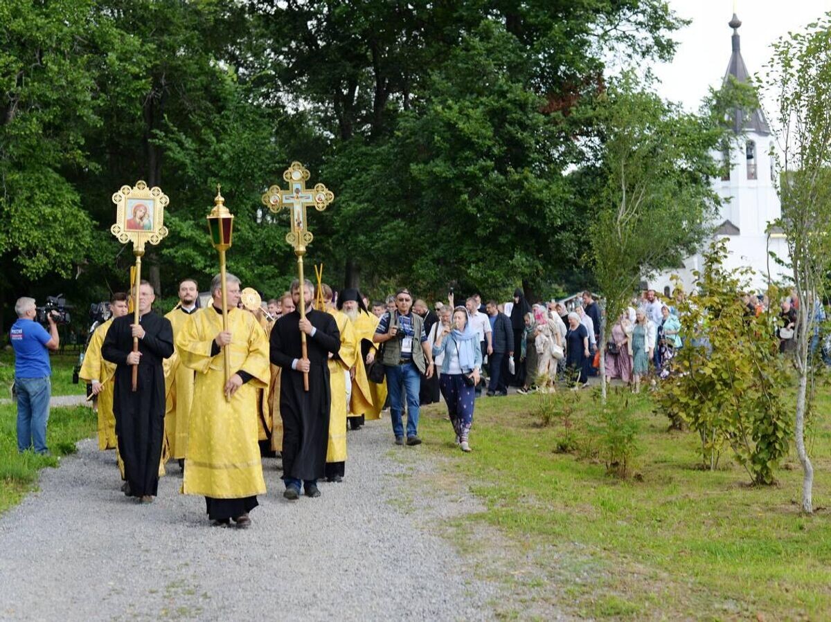    Частицу мощей адмирала Ушакова передали в храм, где крестили святого© Фото : Предоставлено инициативной группой по строительству храма Федора Ушакова в Москве