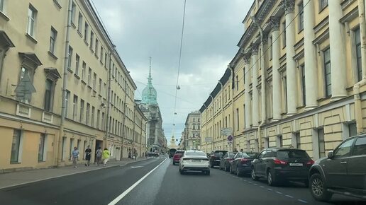 Петербург прекрасен. Приезжайте в Петербург ) Здесь у нас отличные апартаменты квартиры для туристов и деловых людей.