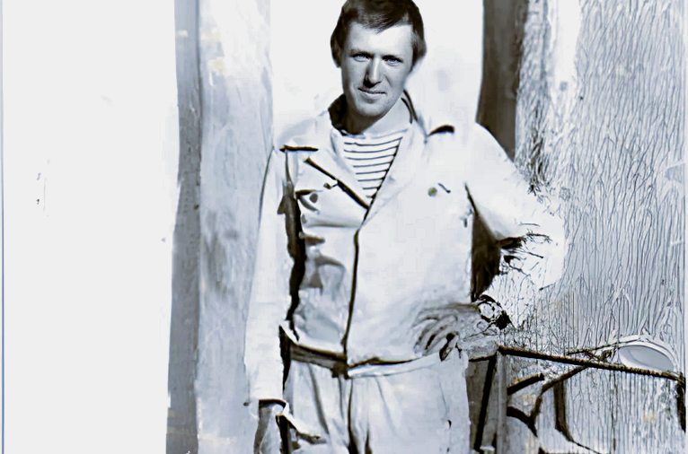 Старший лейтенант О. Онищук.