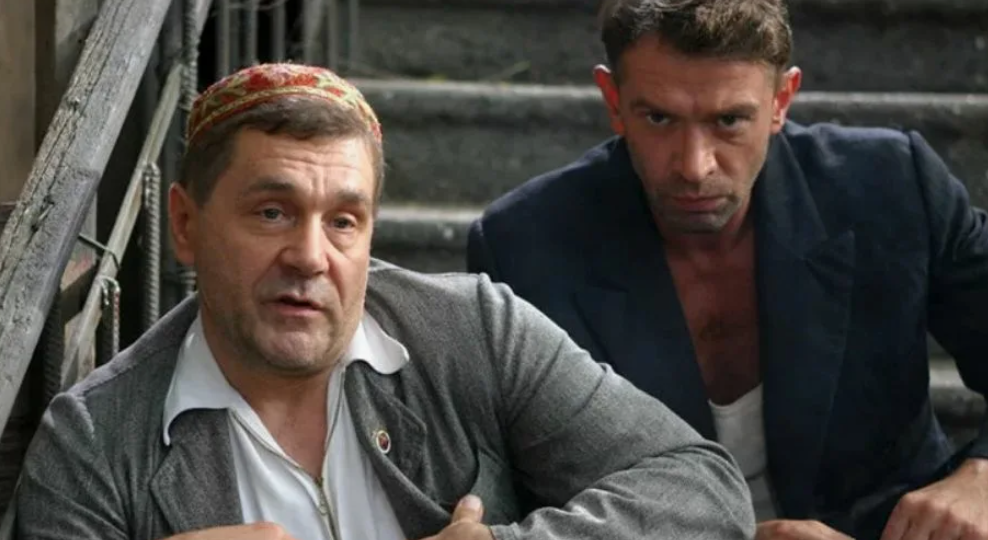 "Не тяни кота за все подробности". 19 хлёстких цитат из сериала «Ликвидация»