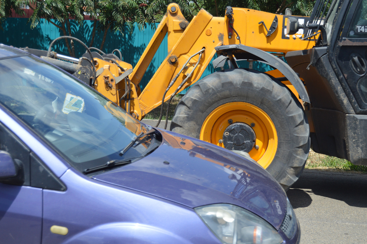 Фото автора. Август 2024. По улицам станицы.