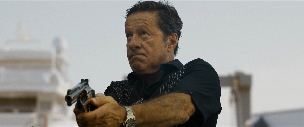 Когда в сотый раз играешь плохого парня, даже двусмысленное погоняло не способно придать персонажу оригинальности. 