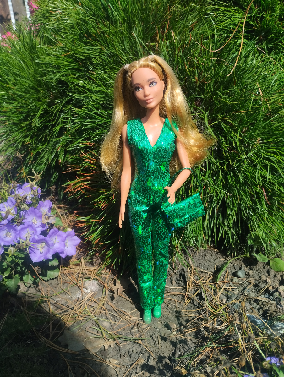 "Оххх, ну обязательно я теперь позировать должна?.. "