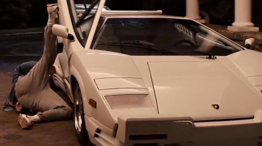 Download Video: Lamborghini Countach - от первого до нового LPI 800-4!