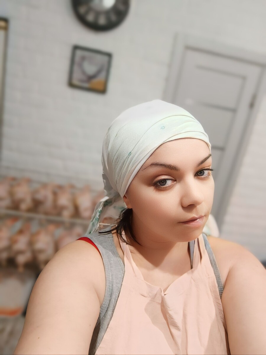 Это я сушу наших подопечных, они размыты на заднем плане, чтоб не посчитали статью нехорошей