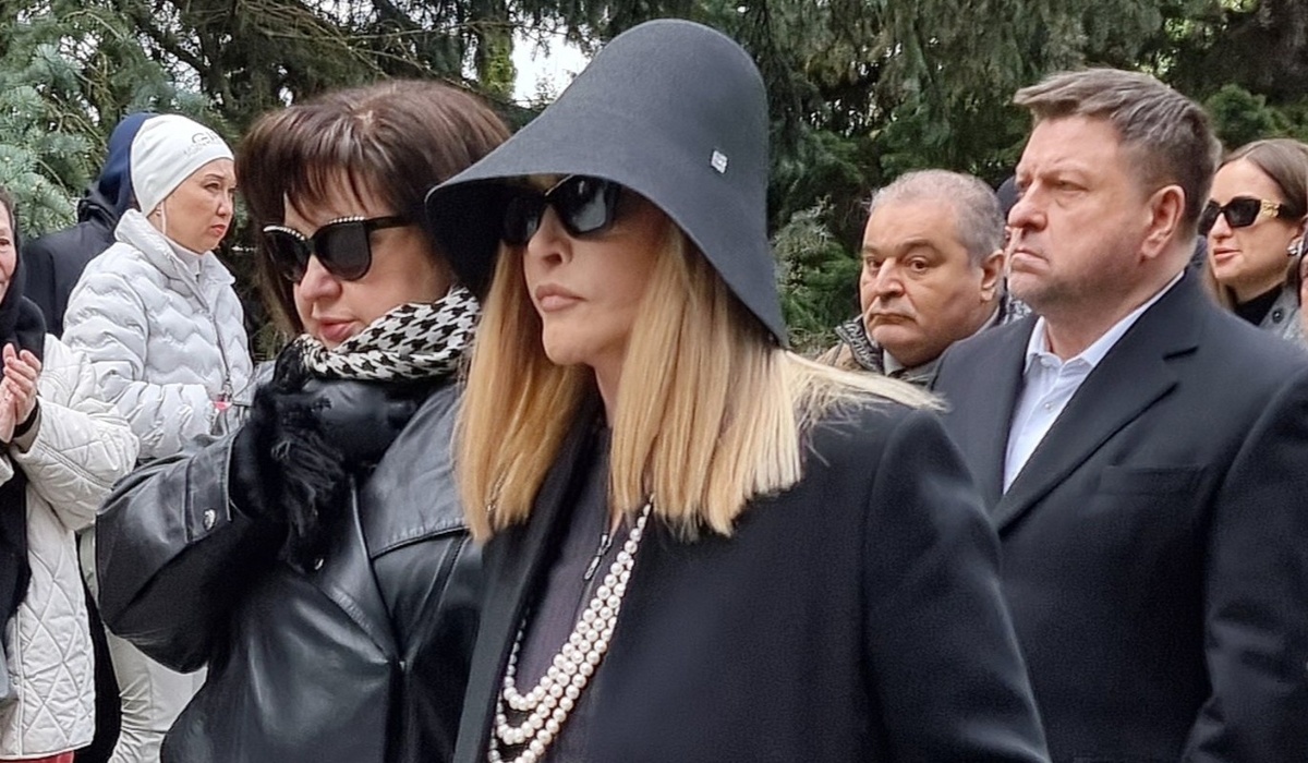    Алла Пугачева. Фото: Феликс Грозданов / Дни.ру