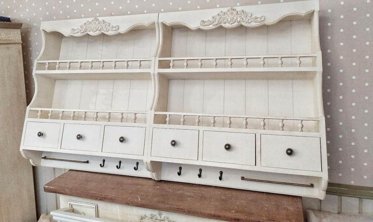 Полки: полка Прованс для кухни специй посуда тарелок  © https://www.livemaster.ru/item/52697397-dlya-doma-i-interera-polki-polka-provans-dlya-kuhni-spetsij-p
