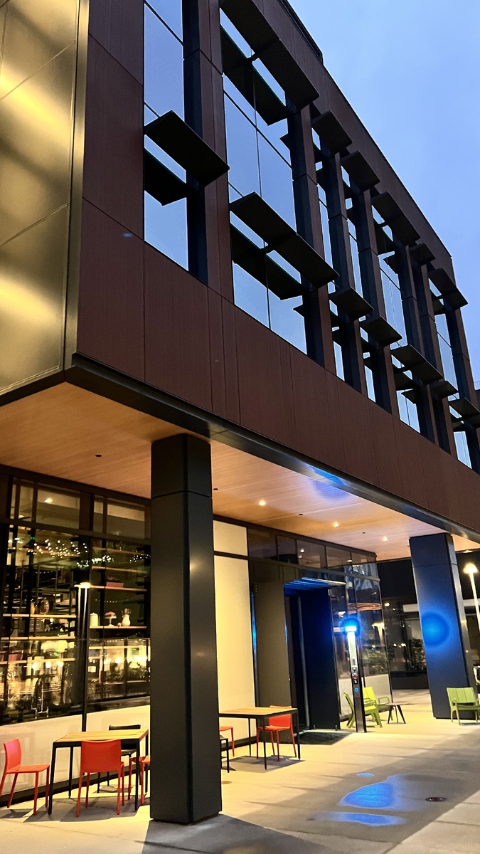 Примерно так выглядят здания для работы и отдыха