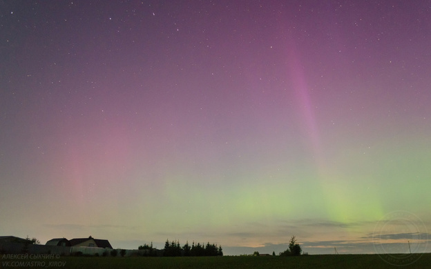    Жители Кировской области запечатлели северное сияние