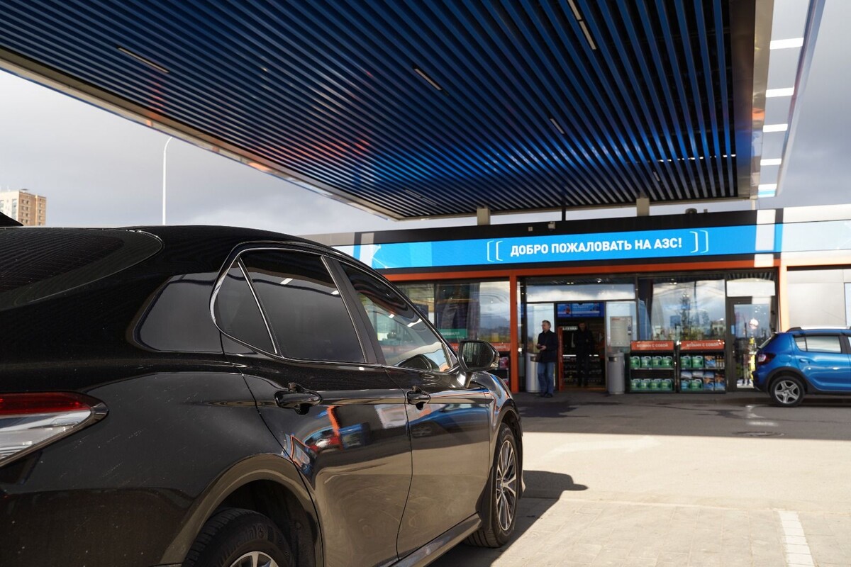    Сеть «Газпромнефть» увеличила число АЗС на трассе М-11 «Нева» / Источник: «Газпромнефть»