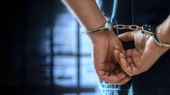    Бывший заместитель министра обороны РФ Иванов попросил отпустить его из СИЗО Сергей Бунеев