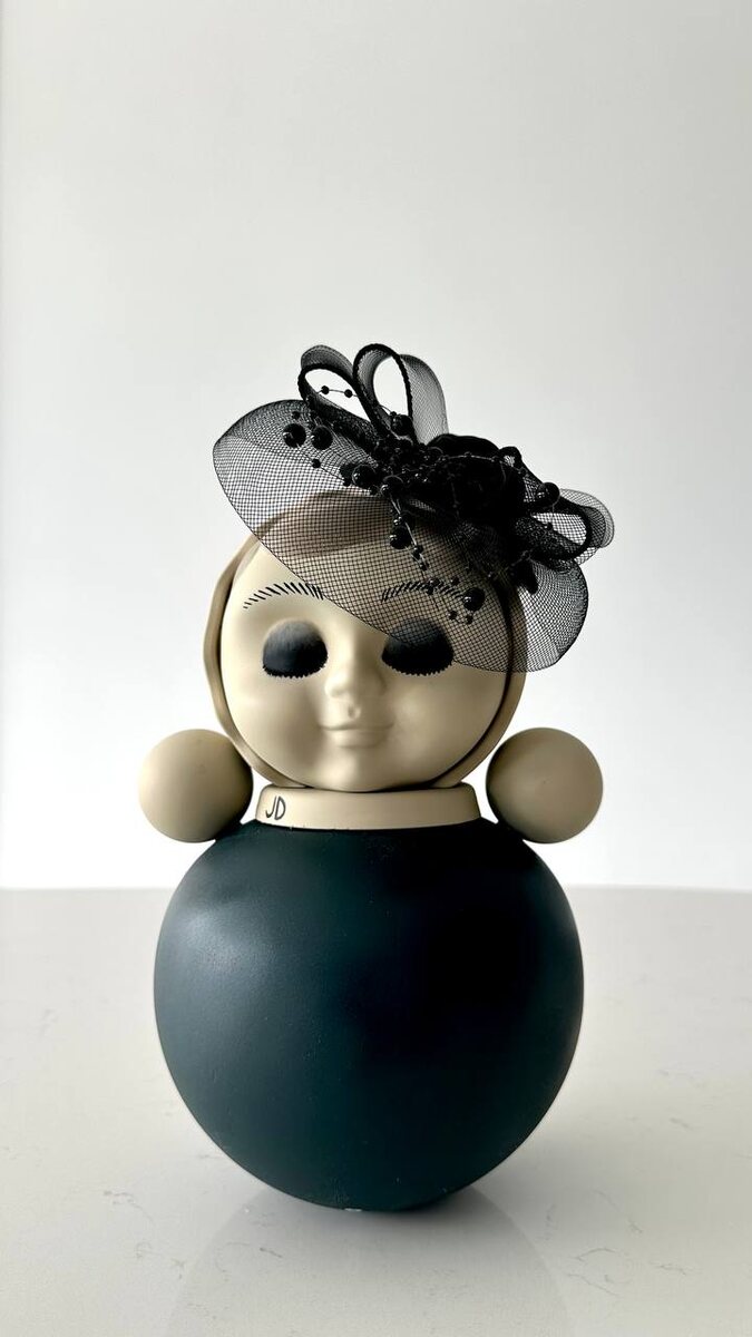 Символ студии Jeevaa design неВаля