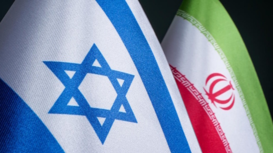    Ynet: Израиль может нанести по Ирану превентивный удар Сергей Бунеев