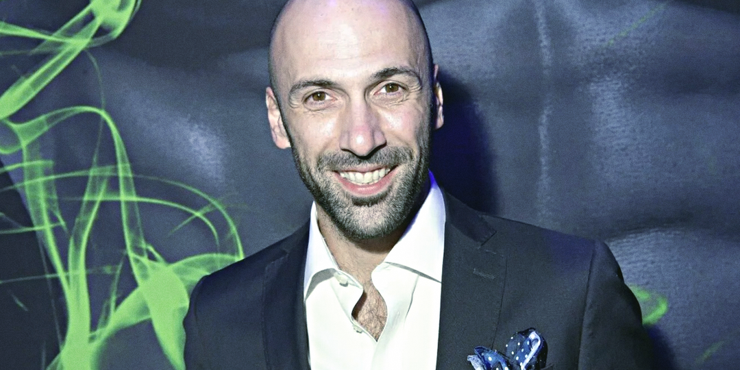 В 14 начал преподавать, попал в книгу рекордов Гиннесса и стал самым высокооплачиваемым хореографом России: где сейчас Евгений Папунаишвили