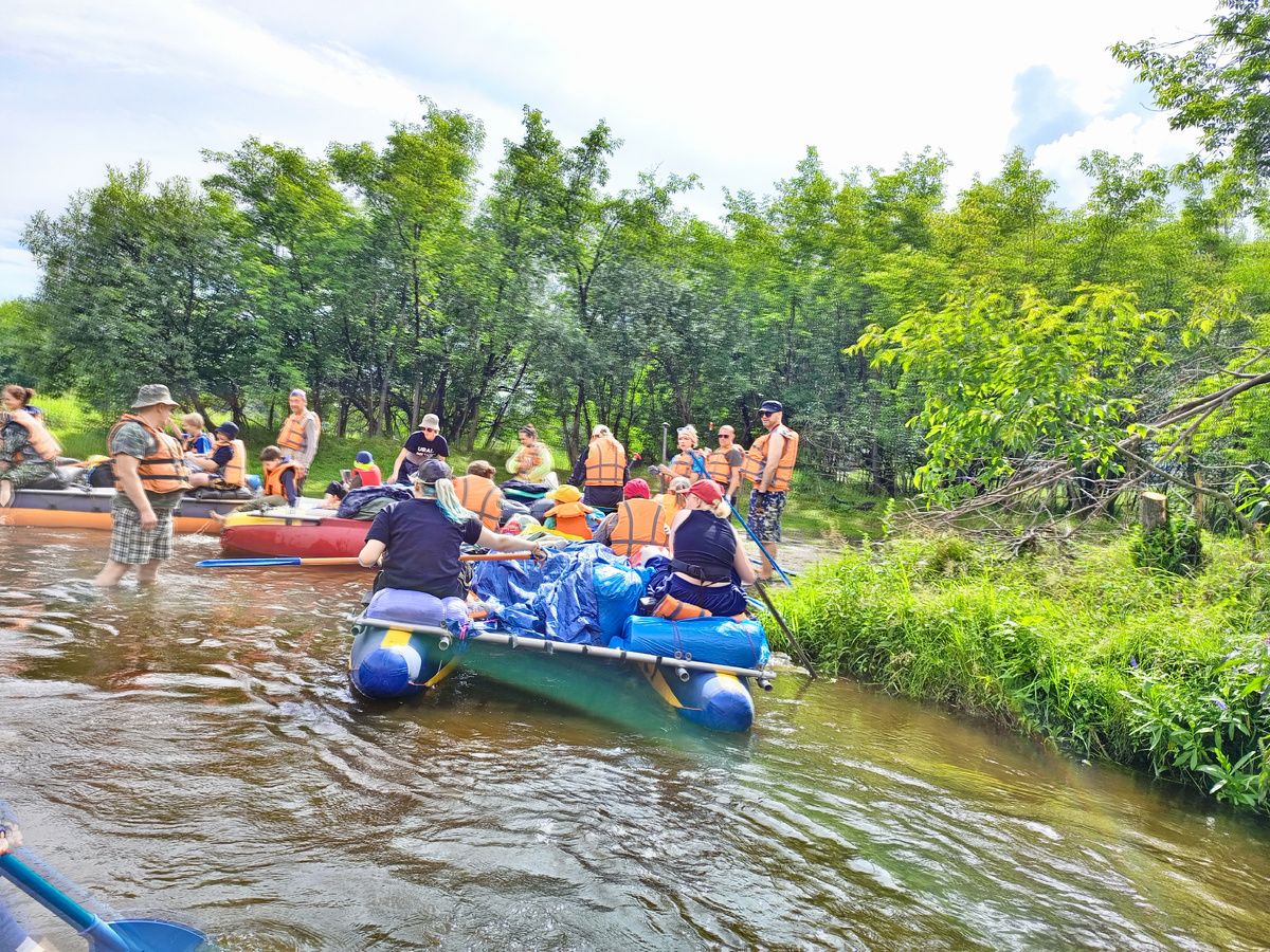 Течение на Реже отличное. Фото автора. 