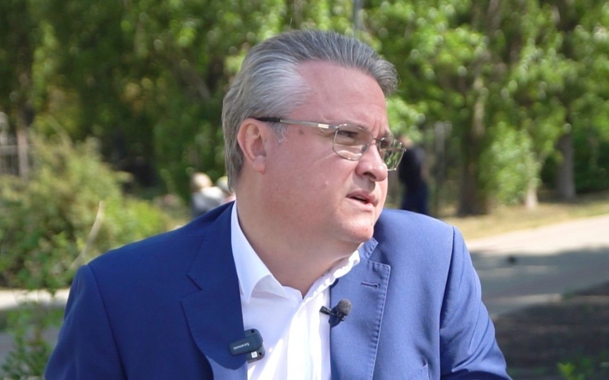    Кстенин – уход с поста мэра, работа в «РВК-Воронеж», неравнодушные бабушки / «Бывших не бывает» Скрин из интервью