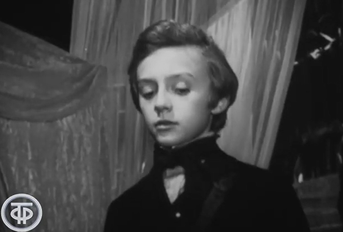 Кадр из фильма Л.Толстой. Детство. Отрочество. Юность. Часть 2 "Отрочество"