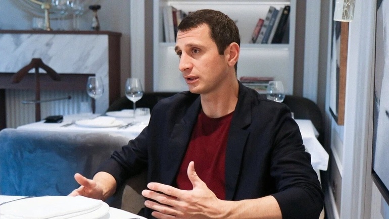    Алан Дзагоев.Кира Лайкова