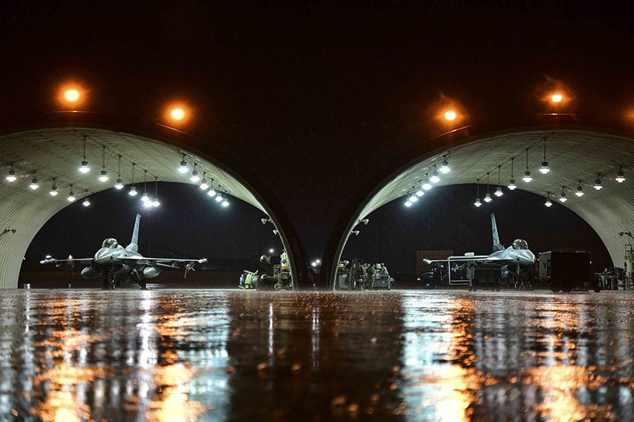 Расположение самолётов F-16 остаётся неизвестным. | Фото: Staff Sgt. Mya Crosby/Zuma/TASS