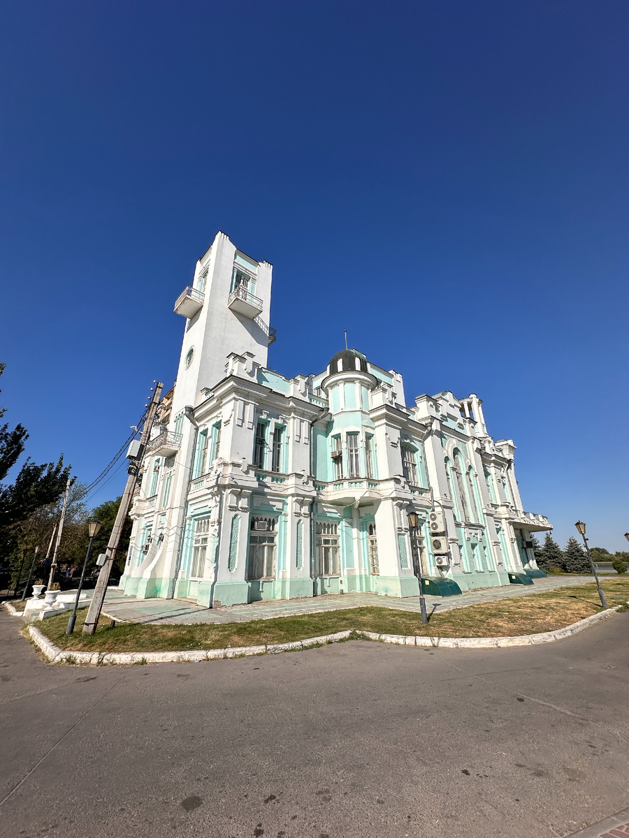 Здание Биржи в наши дни