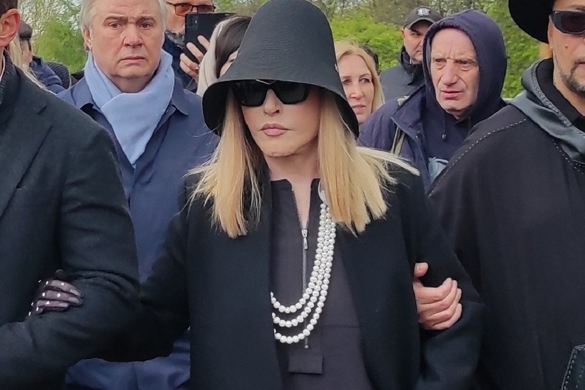 Алла Пугачева летит в Москву с детьми. Фото: globallookpress.com