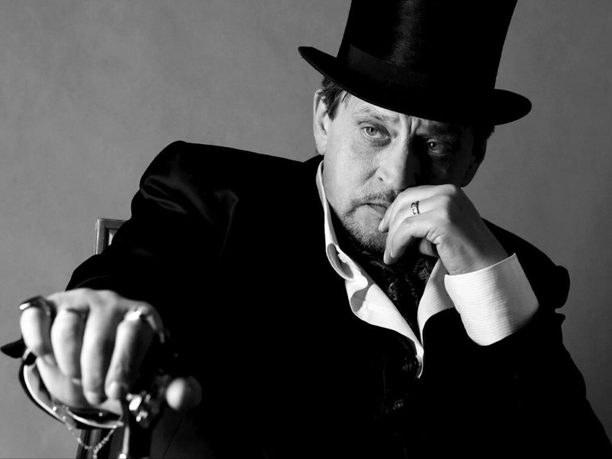 Александр Домогаров в спектакле «Маскарад» Театра Российской Армии