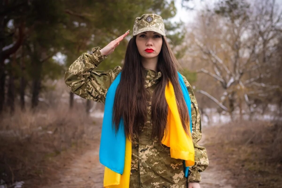    «Их имеют по очереди».