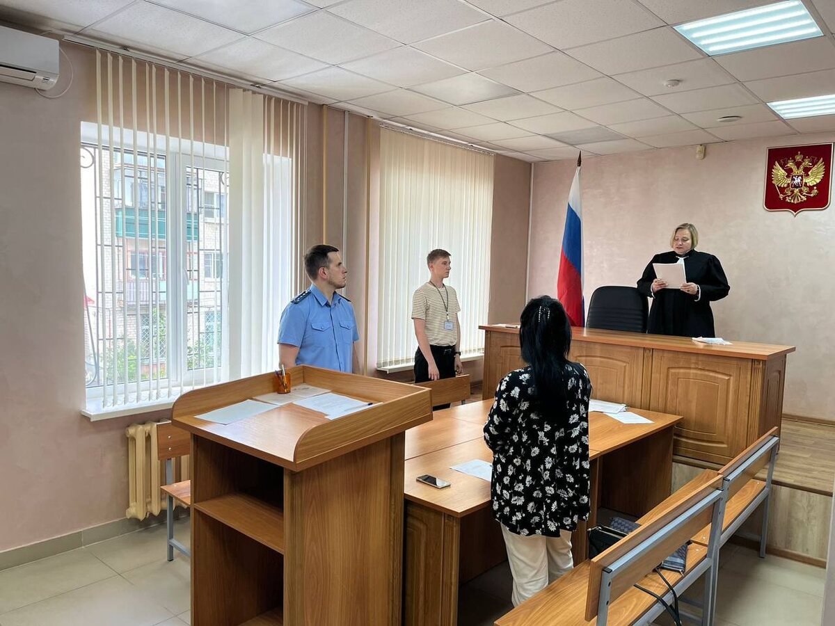    В Курской области вынесен приговор адвокату, виновной в мошенничестве