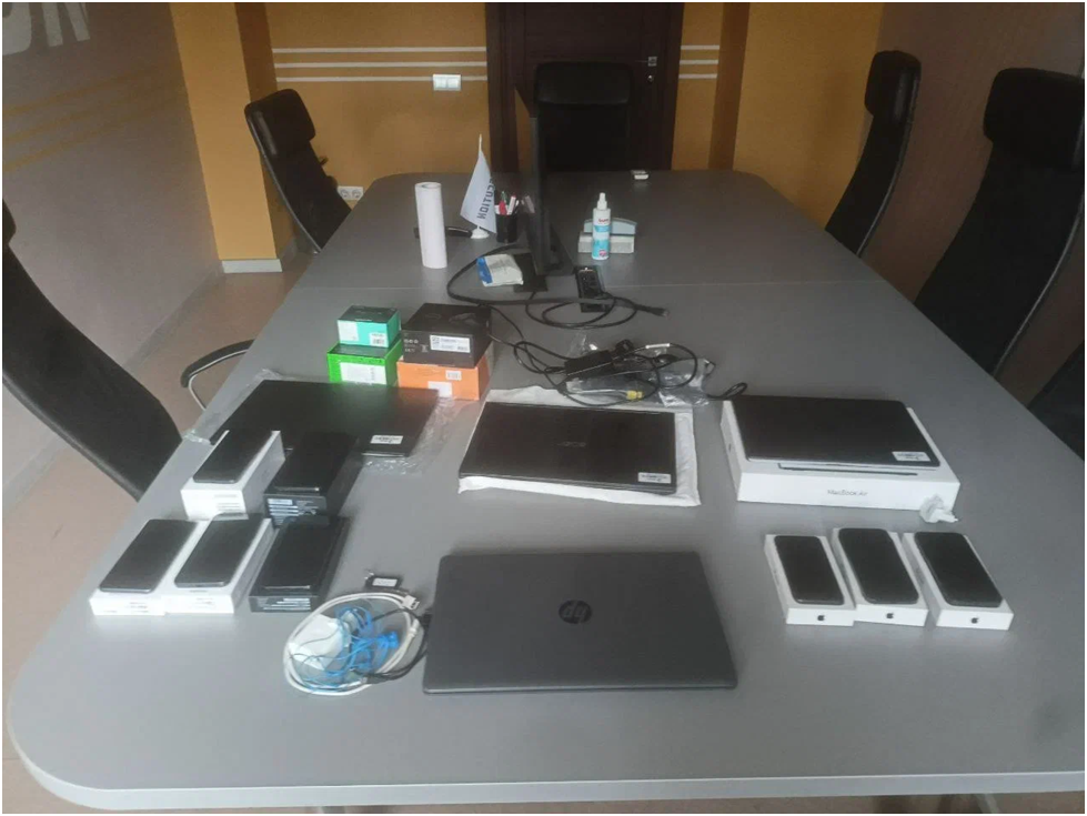 Часть используемого реквизита