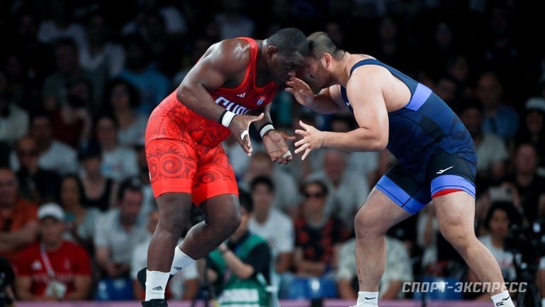    Михаин Лопес Нуньес (Куба ) и Амин Мирзазаде (Иран).Дарья Исаева