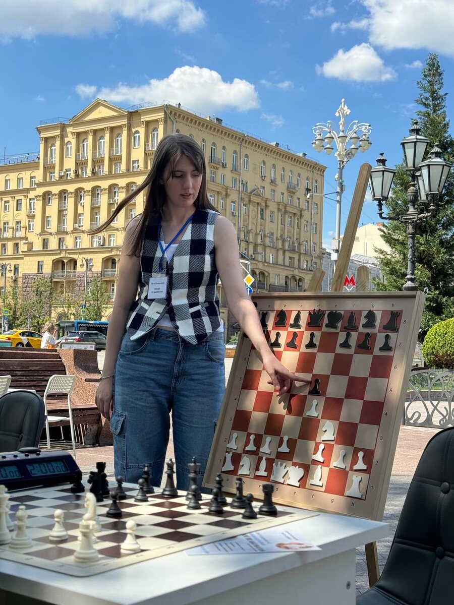 Рассказываю про Итальянскую партию и основные  дебютные принципы 