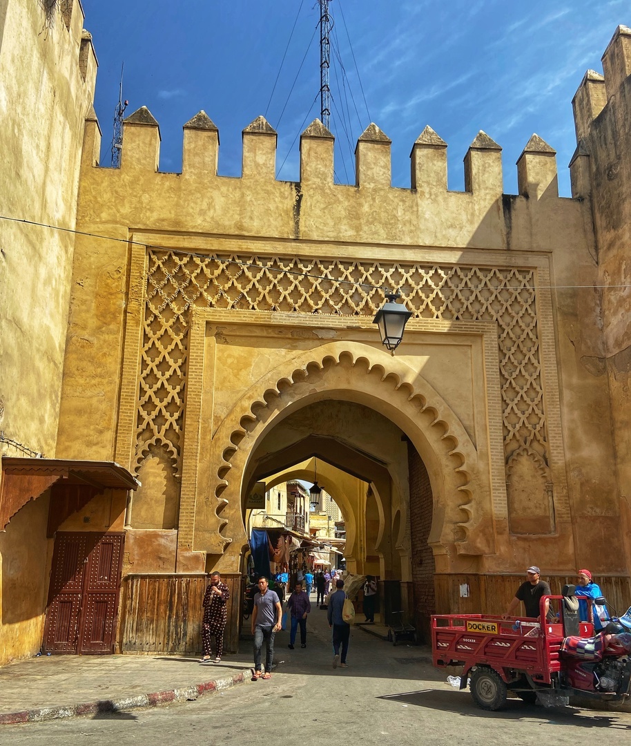 Ворота в старый город.