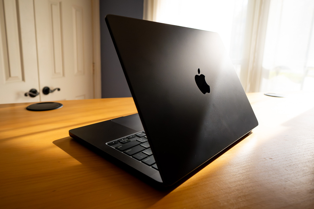    MacBook // ZDnet