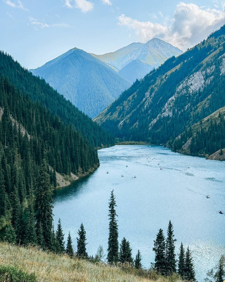 озеро Кольсай